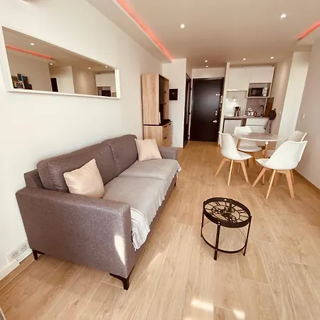 Le Rio A La Napoule Apartment